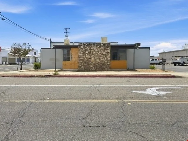 211 M St Fresno, CA 93721 - industrial for sale in fresno, CA
