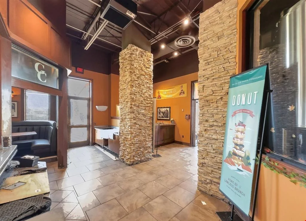 230 Conference Center Dr — Sale in East Peoria, IL, photo 6 of 8