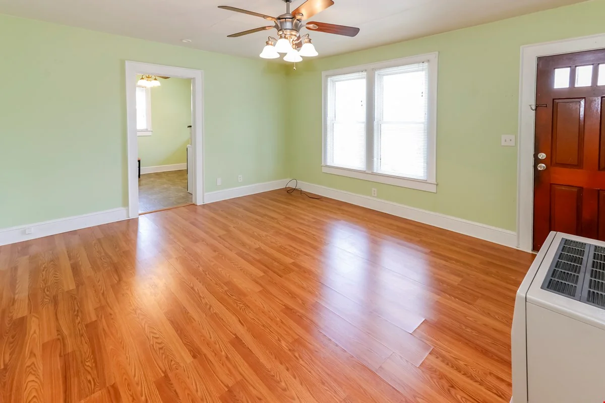 114 S Mitchell — Sale in Rutherfordton, NC, photo 5 of 8