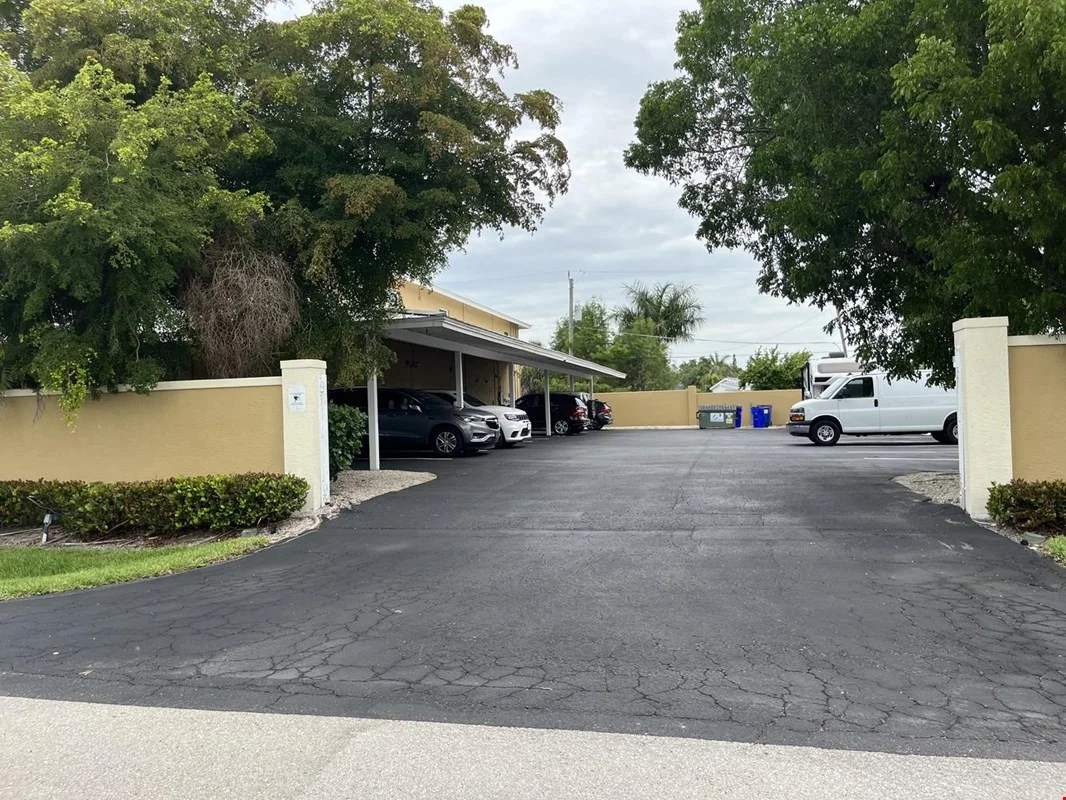 San Carlos Blvd Office - Close near Sanibel — Lease in Fort Myers, FL, photo 7 of 8