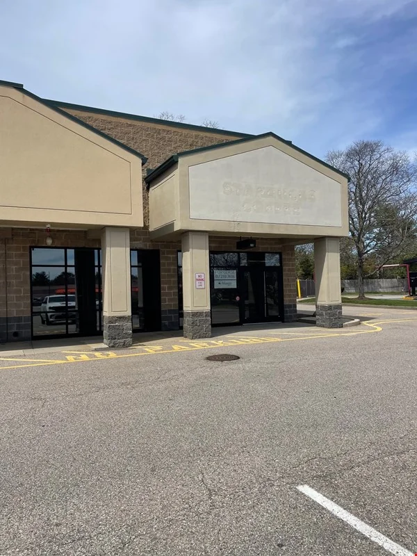 65 Taunton Depot Drive Unit C & D - 5,400 SF Retail… — Lease in Taunton, MA, photo 6 of 8