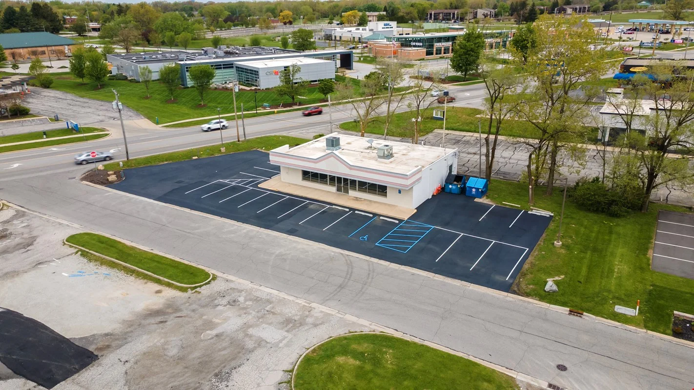 Prime North Calumet location with strong traffic and… — Lease in Valparaiso, IN, photo 4 of 8