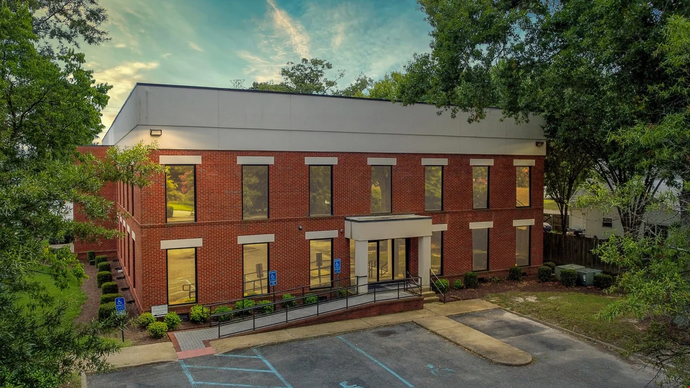 Glen DeVere Building — Lease in Virginia Beach, VA, photo 3 of 8