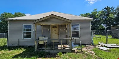 19618 E Highway 6 — Sale in Alvin, TX, photo 3 of 4