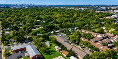 1614 Wheless Ln, Austin, TX 78723 — Sale in Austin, TX, photo 4 of 8
