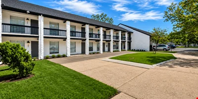 1614 Wheless Ln, Austin, TX 78723 — Sale in Austin, TX, photo 6 of 8