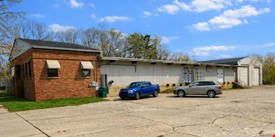 1015 W Paterson St — Sale in Kalamazoo, MI, photo 2 of 4