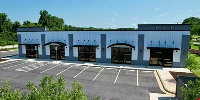 1,600 SF Warm Shell Suite | Minutes to I-40 | Garner — Lease in Garner, NC, photo 7 of 8