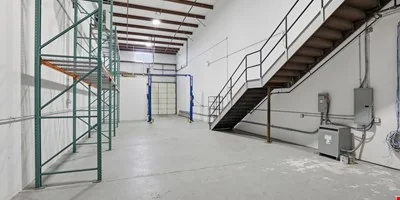 Class B 2,929sf Industrial Flex Condominium for Lease… — Lease in Newburyport, MA, photo 6 of 8