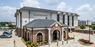 232 Goodman Rd W, Southaven, MS - office for sale in southaven, MS