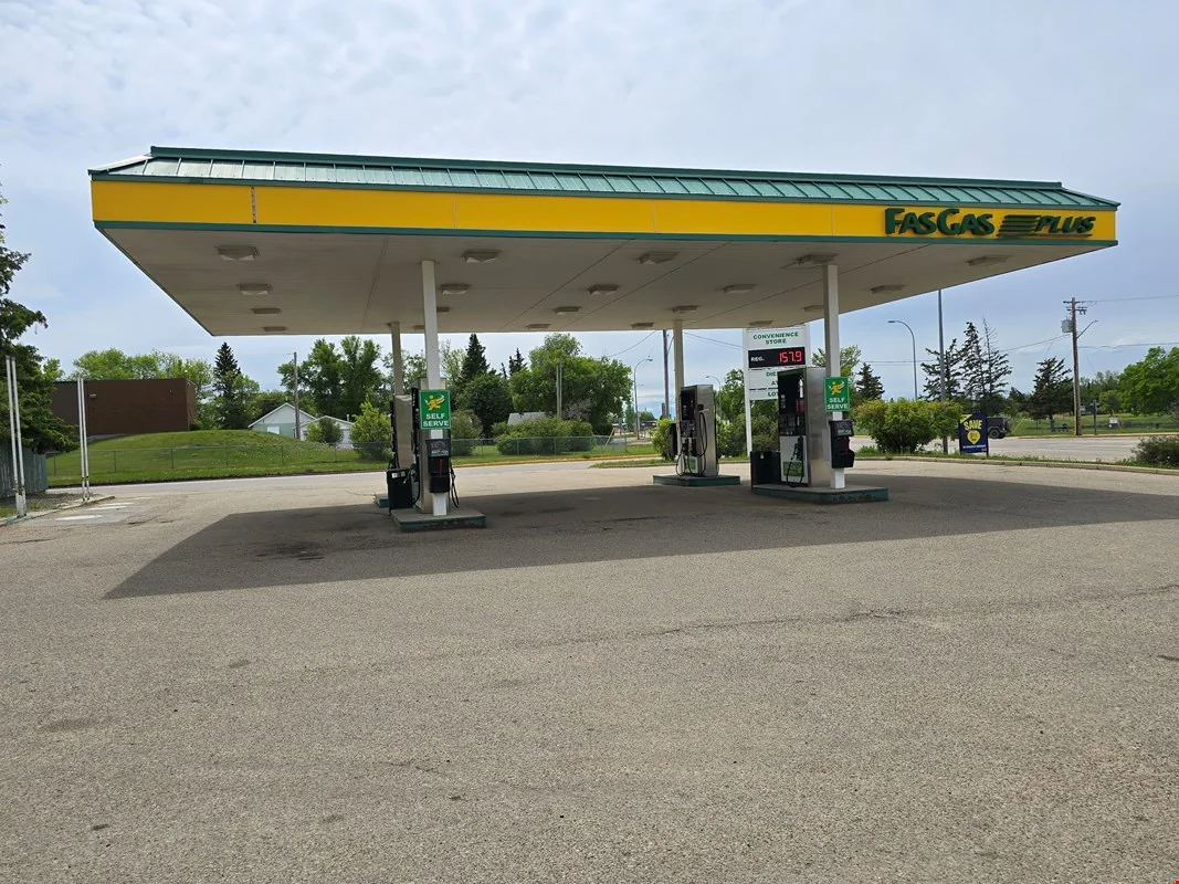 FAS GAS STATION & CONVENIENCE STORE - retail for sale in ponoka, AB