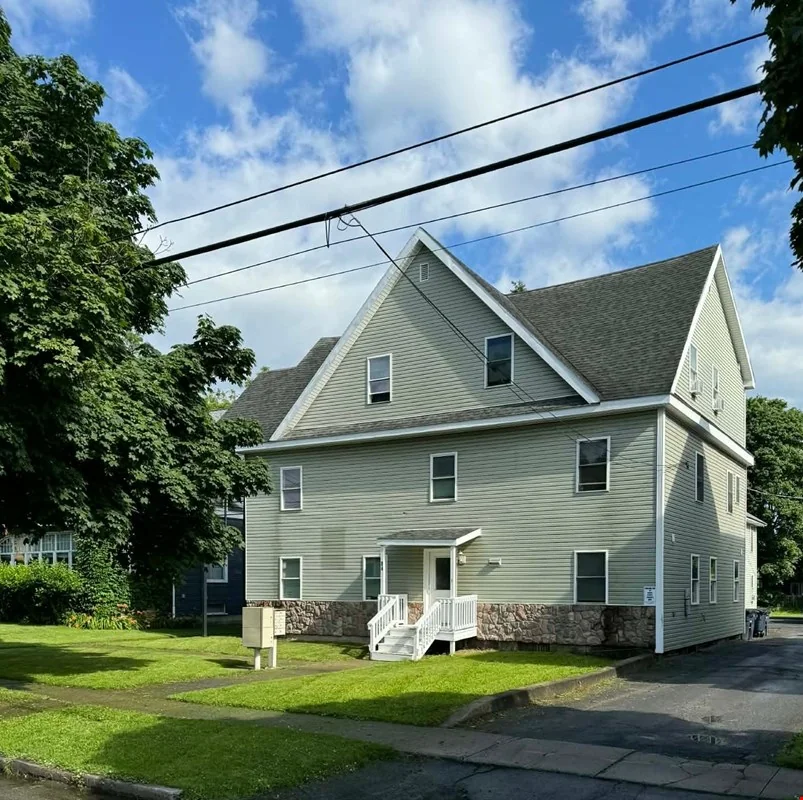 84 Court Street — Sale in Plattsburgh, NY, photo 4 of 5