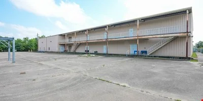 3194, 3246 & 3500 US Hwy 69, Nederland, TX 77627 — Sale in Houston, TX, photo 2 of 8