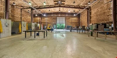 3194, 3246 & 3500 US Hwy 69, Nederland, TX 77627 — Sale in Houston, TX, photo 6 of 8