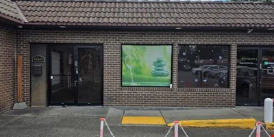Meridian Retail Building — Lease in Puyallup, WA, photo 2 of 8
