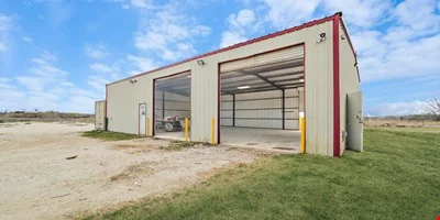 2330 Schuwirth Rd - industrial for sale in converse, TX