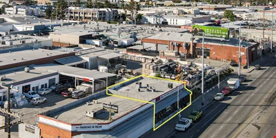 Street-Facing Showroom Space For Lease - office for sale in los angeles, CA