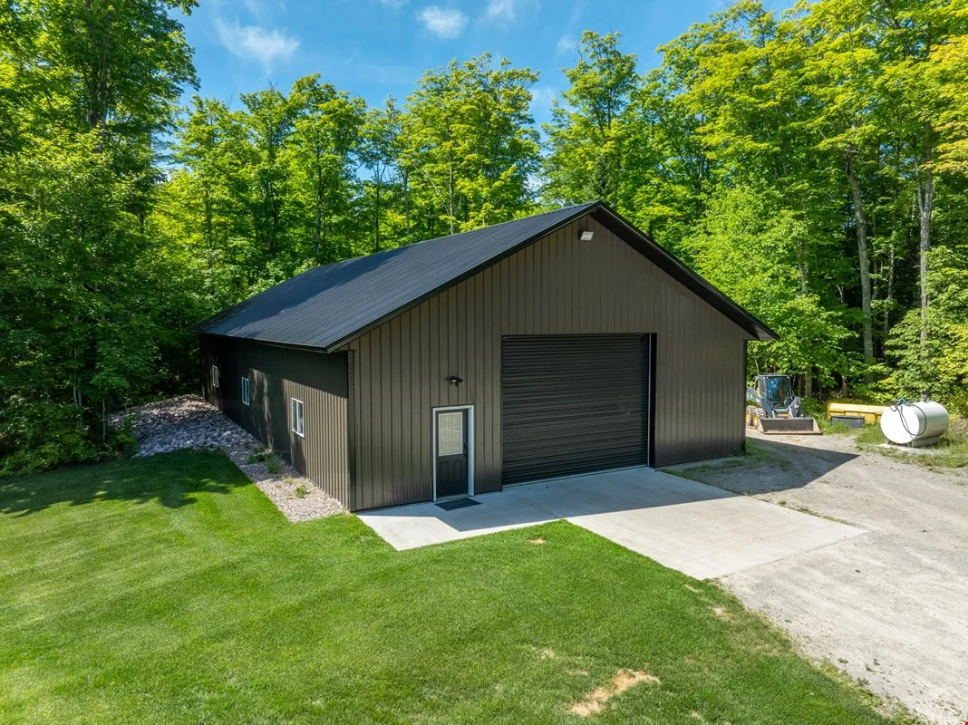 Pictured Rocks Cabins & Trading Company — Sale in Munising, MI, photo 4 of 8