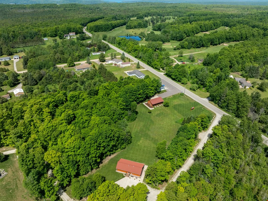 Pictured Rocks Cabins & Trading Company — Sale in Munising, MI, photo 6 of 8