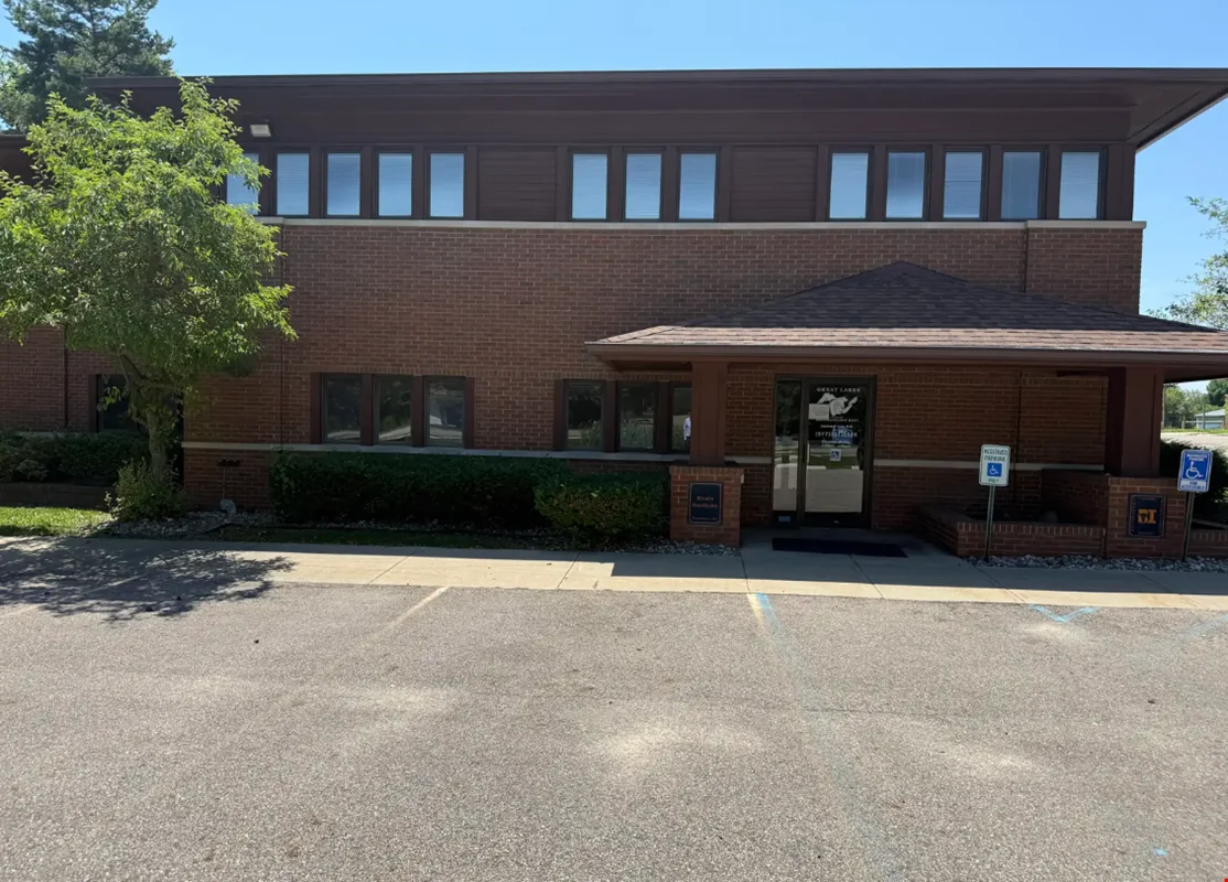 4333 W St Joseph Hwy — Lease in Lansing, MI, photo 3 of 5