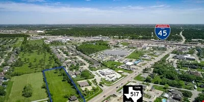 317 FM 517 W For Sale or Lease — Sale in Dickinson, TX, photo 3 of 6