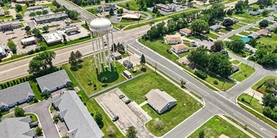 Rosemount Office Building with Excess Parking and… — Sale in Rosemount, MN, photo 2 of 8
