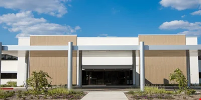 2100 Regional Medical Dr — Lease in Wharton, TX, photo 1 of 8