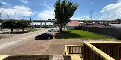 405 8th St, Kemah TX 77565- Office/Retail Opportunity — Lease in Kemah, TX, photo 6 of 8
