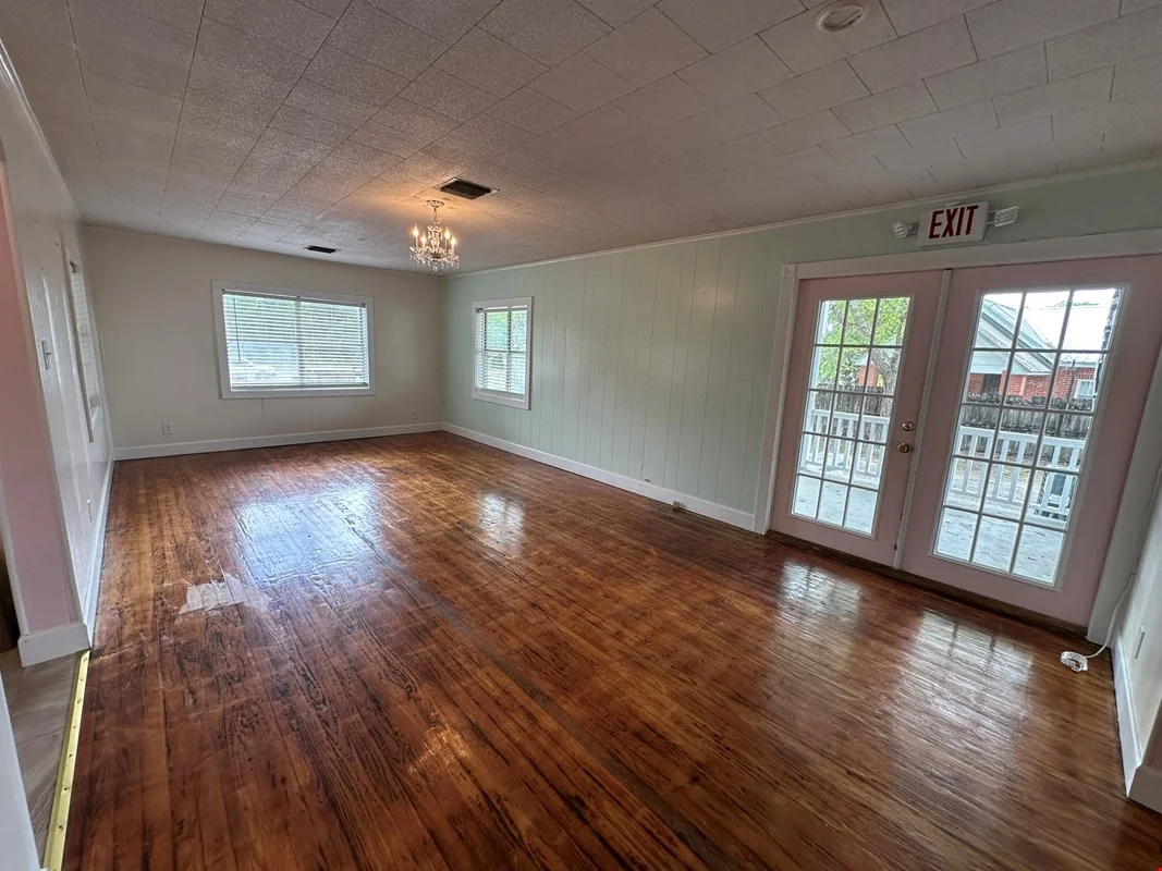 426 W James Lee, Crestview, FL — Sale in Crestview, FL, photo 3 of 8