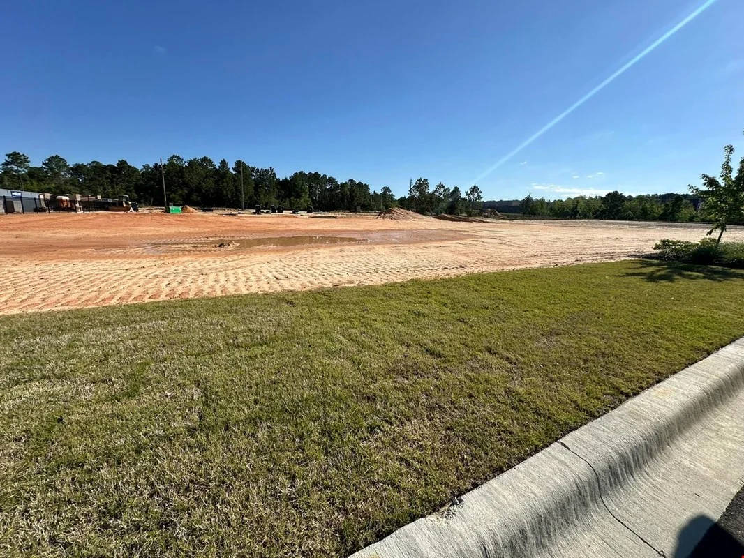 4.26 AC Mirage Ave, Crestview, FL — Sale in Crestview, FL, photo 1 of 8