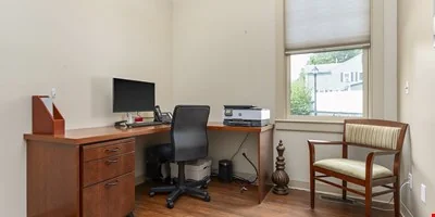 Mixed-use Investment Opportunity in Merrimac, MA — Sale in Merrimac, MA, photo 5 of 8