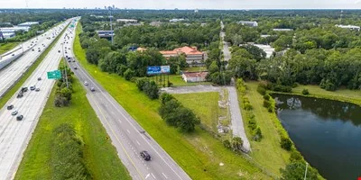 4402 Old Salisbury Rd — Sale in Jacksonville, FL, photo 2 of 8