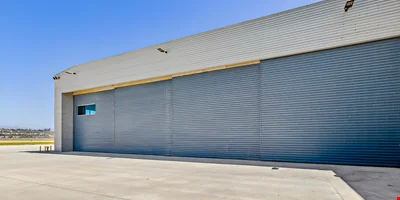 800 Aviation Dr - SoCal Executive Hangar at KCMA — Sale in Camarillo, CA, photo 2 of 8