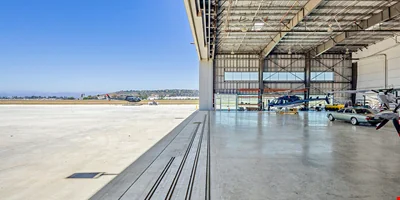 800 Aviation Dr - SoCal Executive Hangar at KCMA — Sale in Camarillo, CA, photo 8 of 8