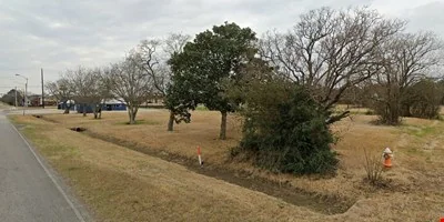 1026 8th St — Sale in La Porte, TX, photo 2 of 6
