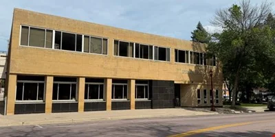 418 S 2nd St — Sale in Mankato, MN, photo 1 of 8