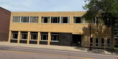 418 S 2nd St — Sale in Mankato, MN, photo 2 of 8