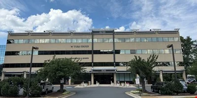 Boone Blvd Condos — Sale in Tysons, VA, photo 1 of 8