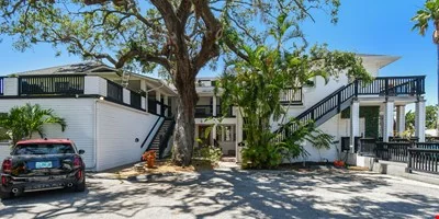 Harbor Inn on Main — Sale in Safety Harbor, FL, photo 3 of 8