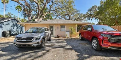 108 4th Ave S — Sale in Safety Harbor, FL, photo 4 of 8