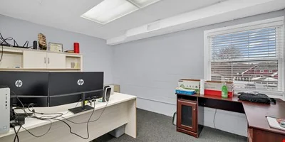 3S340 Rockwell St, Unit 201 - 2nd Floor North,… — Lease in Warrenville, IL, photo 7 of 8