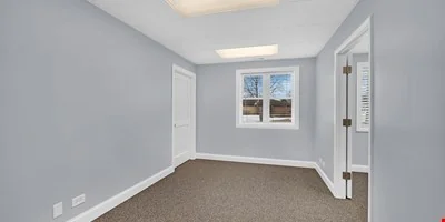29W030 Main St, Unit 202, Warrenville, IL, 60555 — Lease in Warrenville, IL, photo 2 of 8