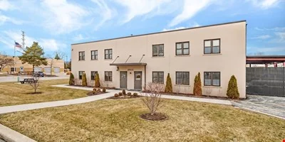 29W030 Main St, Unit 202, Warrenville, IL, 60555 — Lease in Warrenville, IL, photo 1 of 8