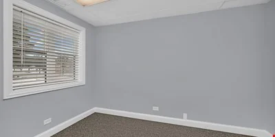 29W030 Main St, Unit 202, Warrenville, IL, 60555 — Lease in Warrenville, IL, photo 5 of 8