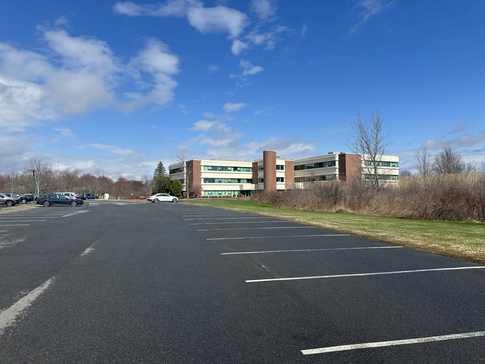 Office in Hadley, MA — Sale in Hadley, MA, photo 3 of 8