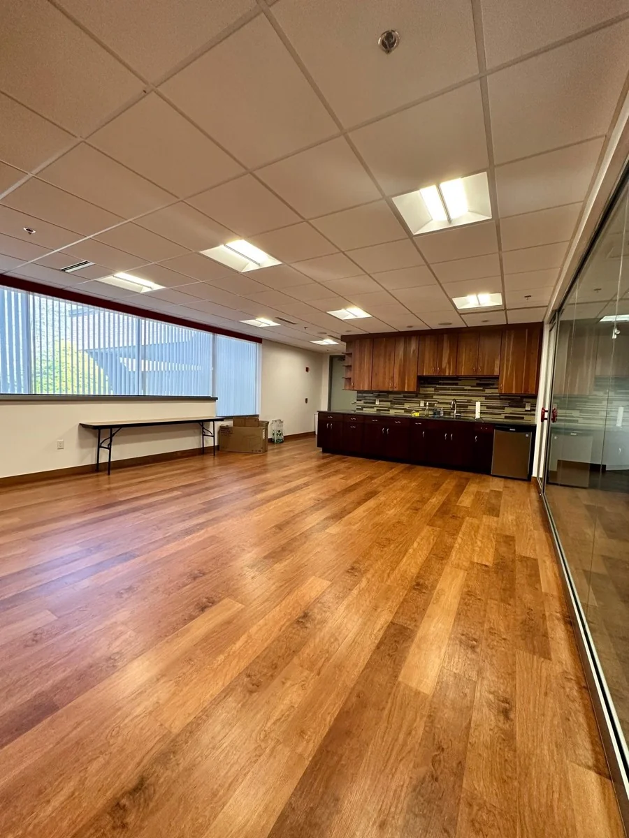 Office in Cheshire, CT — Lease in Cheshire, CT, photo 4 of 8