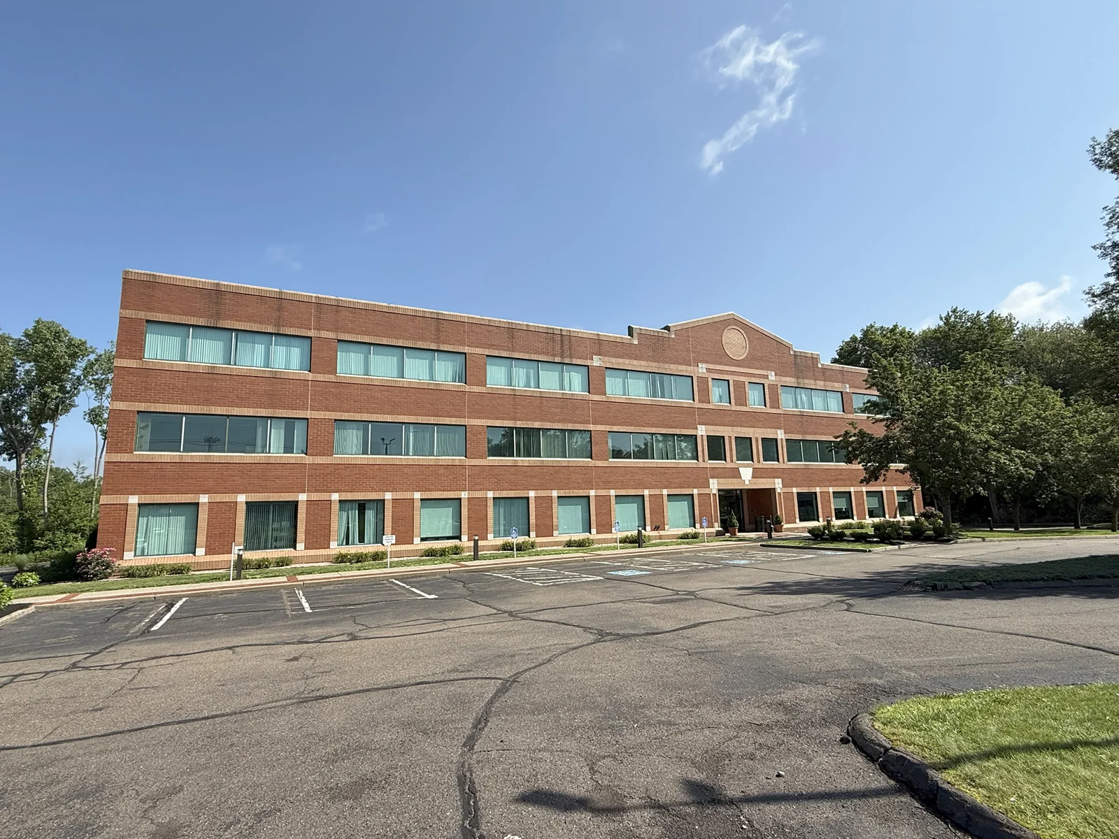 Office in Cheshire, CT — Lease in Cheshire, CT, photo 7 of 8