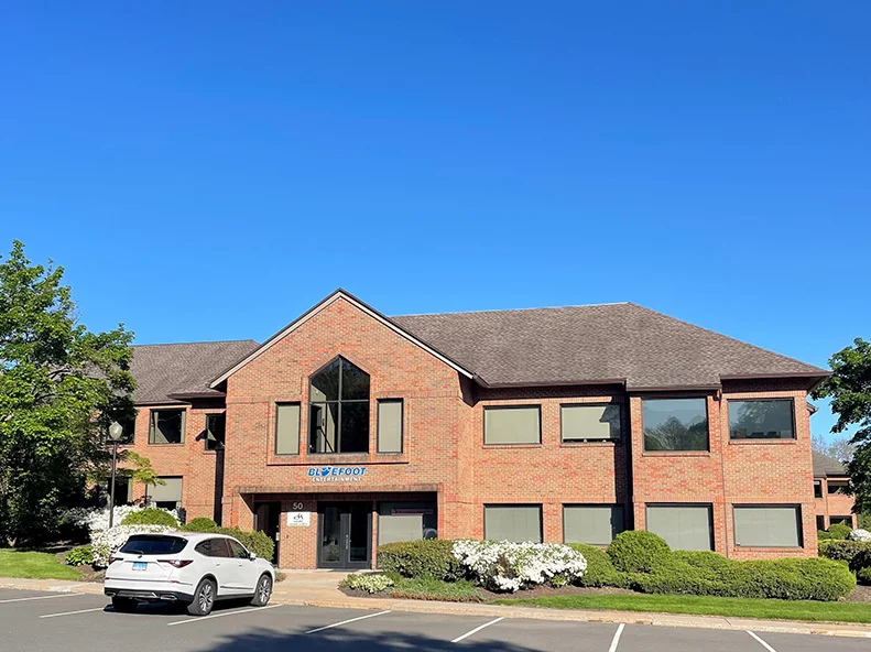 50 Avon Meadow Lane — Lease in Avon, CT, photo 1 of 5