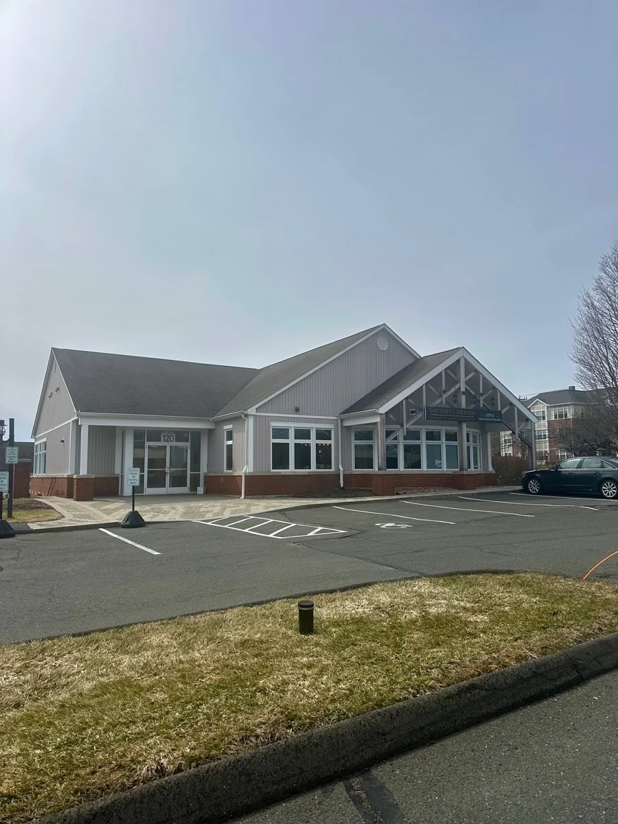 Healthcare in Avon, CT — Lease in Avon, CT, photo 1 of 8