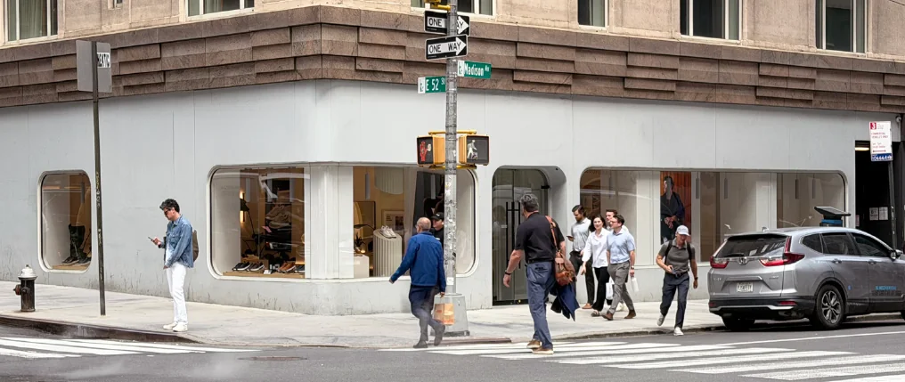 Retail in New York, NY — Lease in New York, NY, photo 1 of 1